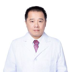 功能影像科 黄长虹