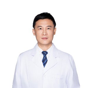 中医科 张智伟